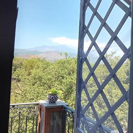 Casa Roverelle Vendégház Aci SantʼAntonio