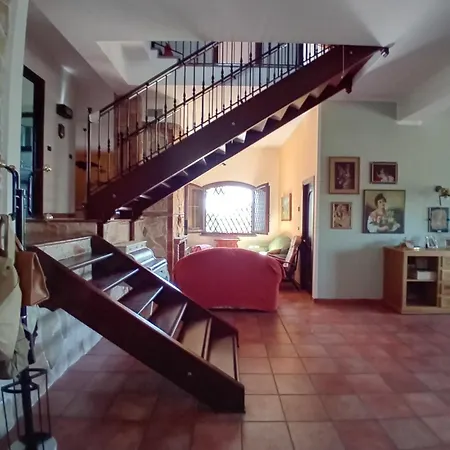 招待所 Casa Roverelle 3*