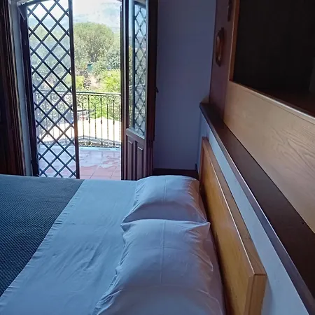 Casa Roverelle Konukevi Aci SantʼAntonio
